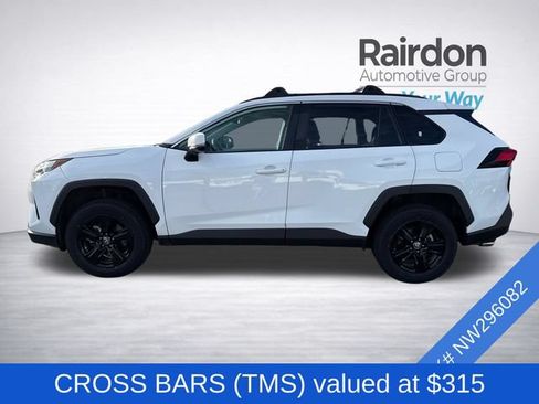 Used 2022 Toyota RAV4 XLE w/ Convenience Package AWD/4WD image 4
