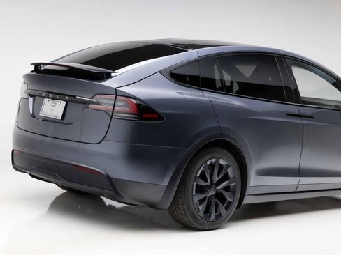 Used 2023 Tesla Model X AWD/4WD image 25