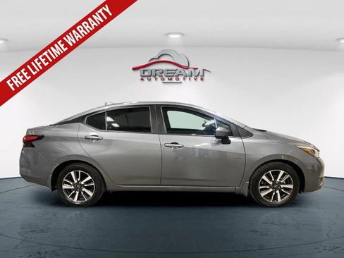Used 2025 Nissan Versa SV w/ Trunk Package FWD image 17