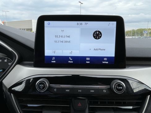 Used 2022 Ford Escape SE w/ Cold Weather Package image 25