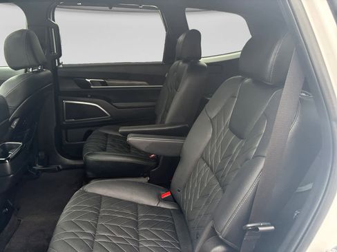Used 2025 Kia Telluride EX X-Line AWD/4WD image 13