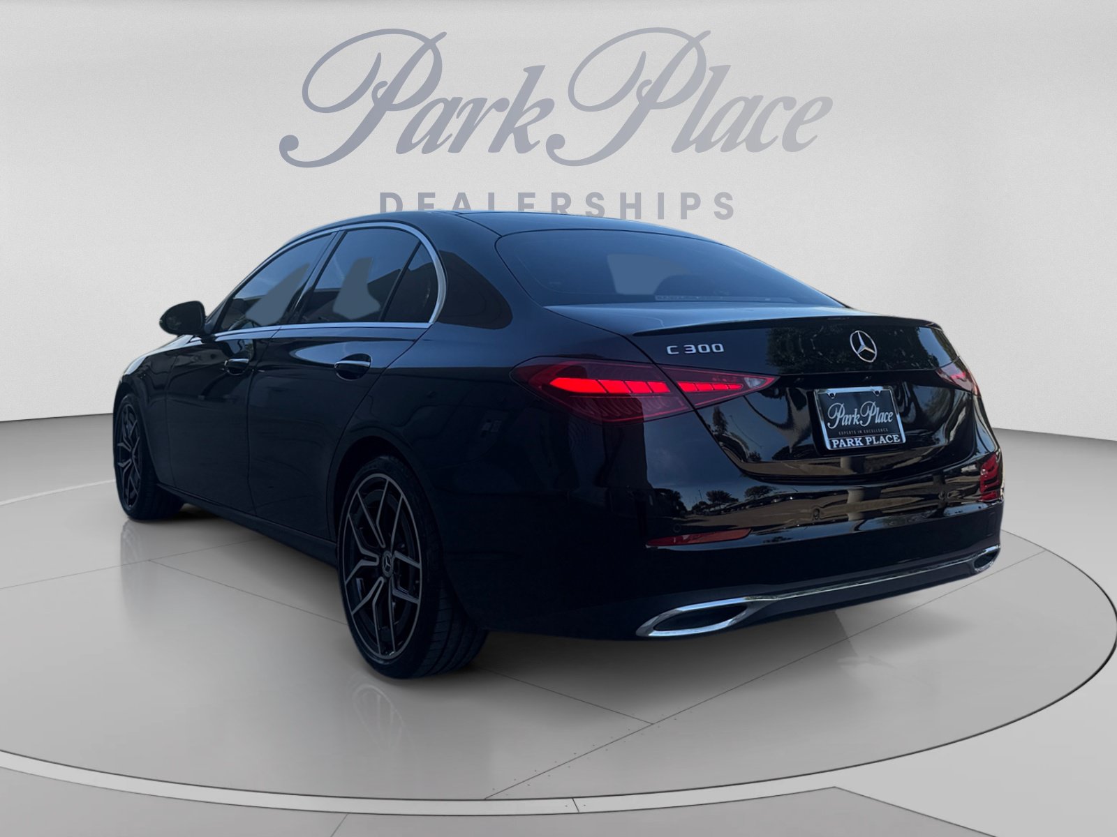 Used 2026 Mercedes-Benz C 300 Sedan image 3