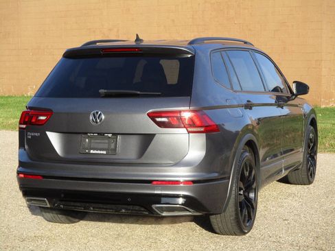 Used 2021 Volkswagen Tiguan SE R-Line image 7