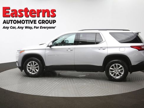 Used 2021 Chevrolet Traverse LT AWD/4WD image 60