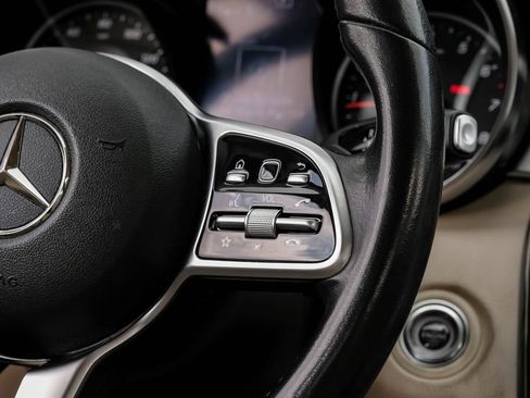 Used 2019 Mercedes-Benz C 300 Sedan image 13