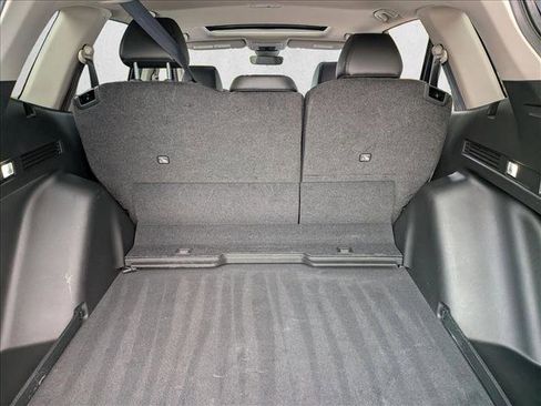 Used 2025 Honda CR-V EX-L image 6