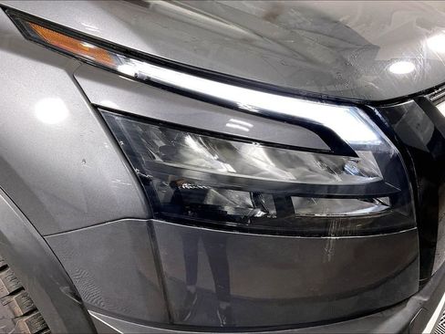 Used 2025 Nissan Pathfinder Rock Creek image 40