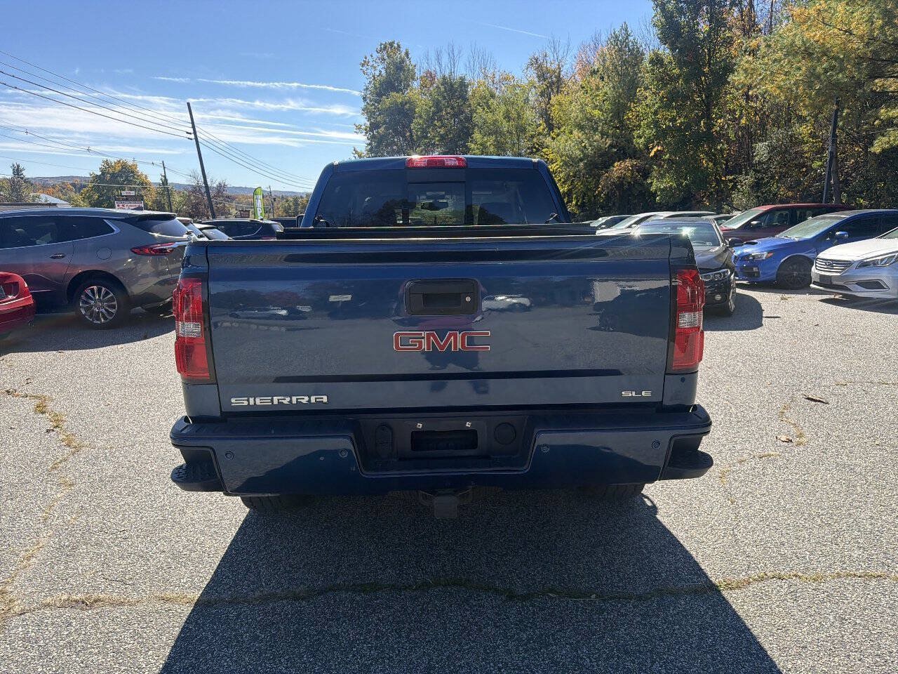 Used 2017 GMC Sierra 1500 SLE w/ Elevation Edition AWD/4WD image 8