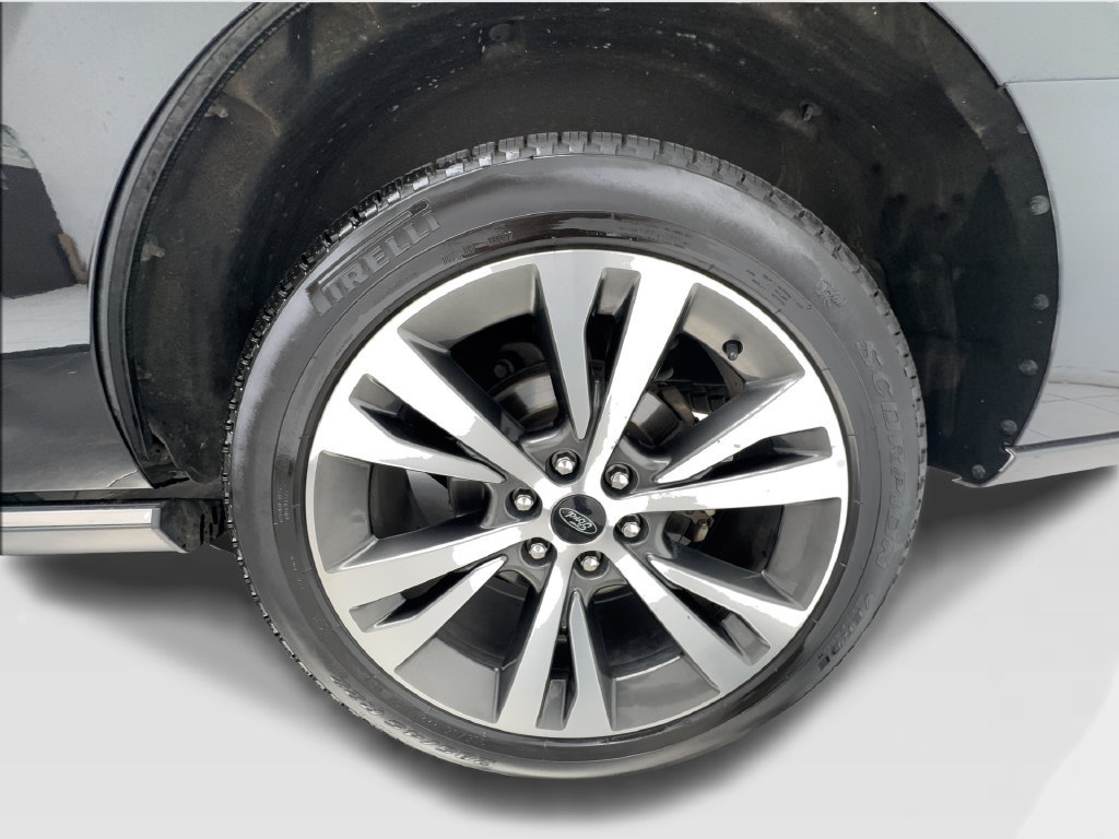 Used 2021 Ford Expedition Limited RWD image 16