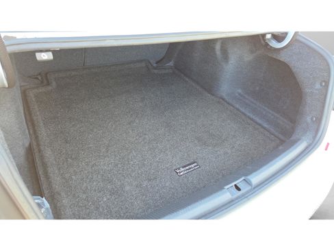 Used 2020 Volkswagen Passat 2.0T SE image 38