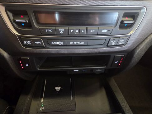 Certified 2024 Honda Ridgeline RTL image 44