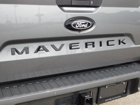 Used 2025 Ford Maverick Lobo AWD/4WD image 38