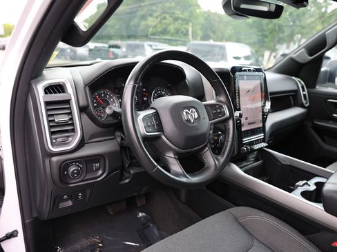 Used 2023 RAM 1500 Big Horn AWD/4WD image 18
