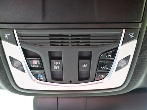 Used 2020 Acura RDX A-Spec FWD image 35