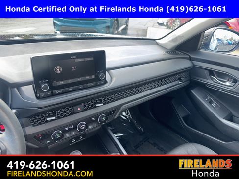 Certified 2023 Honda Accord EX image 17