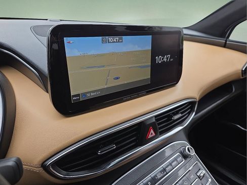 Used 2022 Hyundai Santa Fe Calligraphy image 18