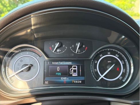 Used 2016 Buick Regal FWD image 15