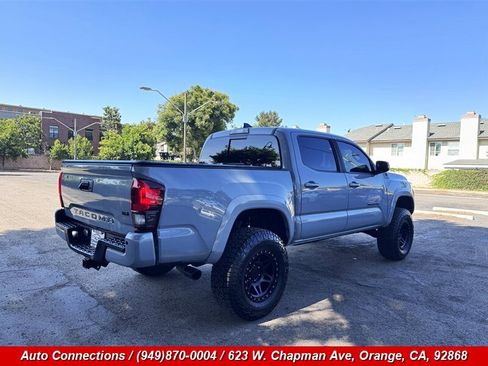 Used 2019 Toyota Tacoma TRD Sport w/ Technology Package RWD image 3
