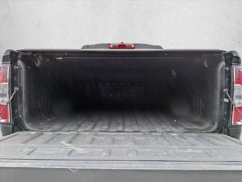 Used 2018 GMC Canyon SLT w/ Driver Alert Package image 7