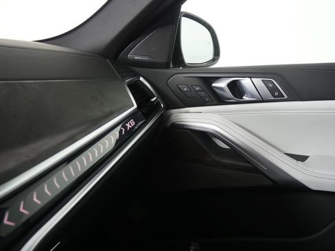 New 2026 BMW X6 xDrive40i w/ Executive Package image 25