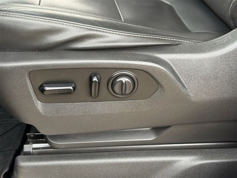 Used 2019 Chevrolet Silverado 1500 LT Trail Boss image 25