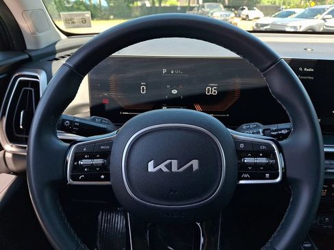 Used 2024 Kia Sorento S w/ Panoramic Sunroof Package FWD image 21
