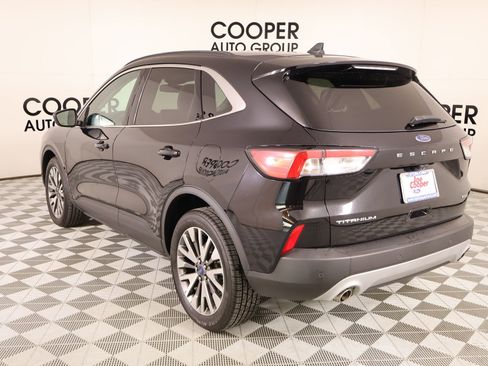 Used 2022 Ford Escape Titanium AWD/4WD image 23