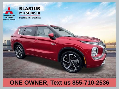 Used 2023 Mitsubishi Outlander SEL image 1