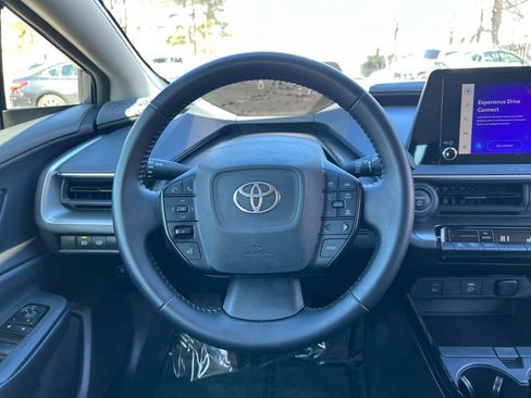 Used 2024 Toyota Prius LE image 21