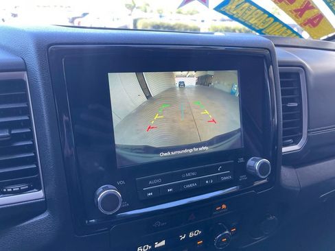 Used 2024 Nissan Frontier SV w/ Hardbody Edition AWD/4WD image 18
