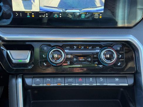 Certified 2022 GMC Sierra 1500 Denali image 24