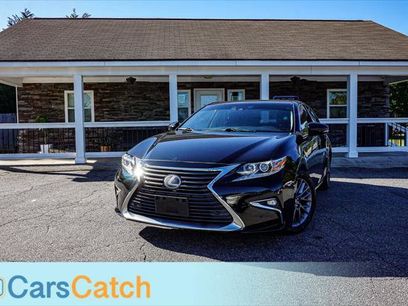 Used 2018 Lexus ES 350 w/ Premier Package