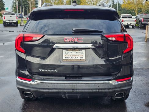 Used 2019 GMC Terrain SLT w/ Preferred Package image 4