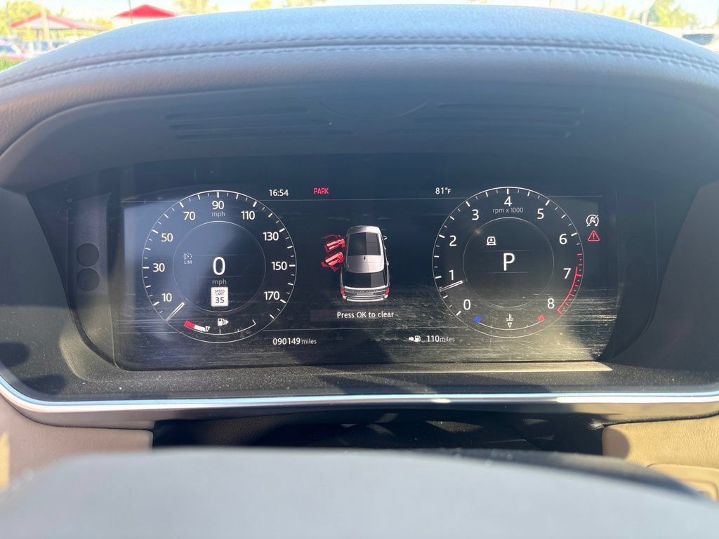 Used 2019 Land Rover Range Rover Supercharged AWD/4WD image 8