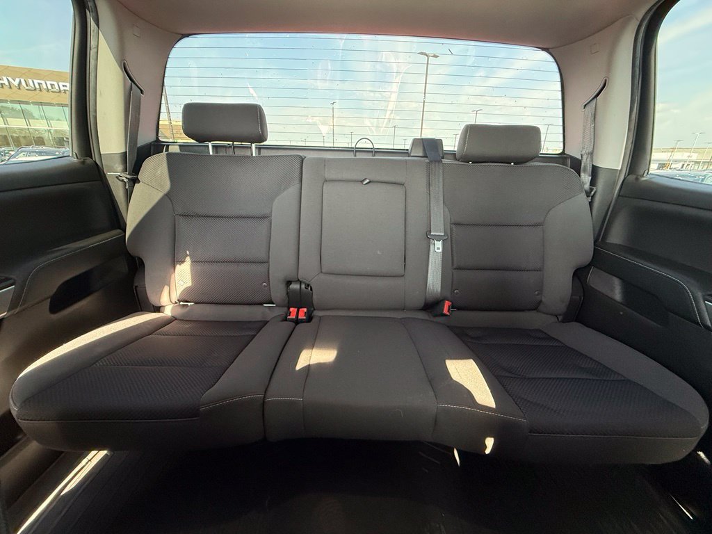 Used 2018 Chevrolet Silverado 1500 LT w/ Texas Edition AWD/4WD image 28