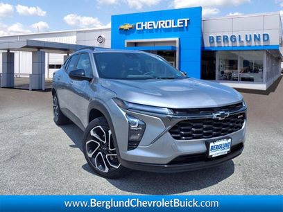 Used 2024 Chevrolet Trax RS w/ Sunroof Package