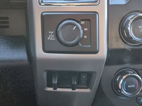 Used 2021 Ford F250 Lariat w/ Lariat Value Package image 24