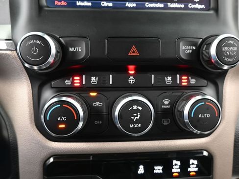 Used 2020 RAM 1500 Laramie image 25