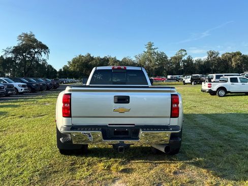 Used 2015 Chevrolet Silverado 3500 LT w/ LT Convenience Package AWD/4WD image 4