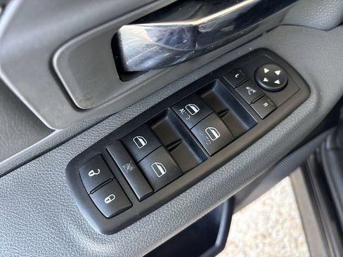 Used 2016 RAM 1500 Big Horn RWD image 23