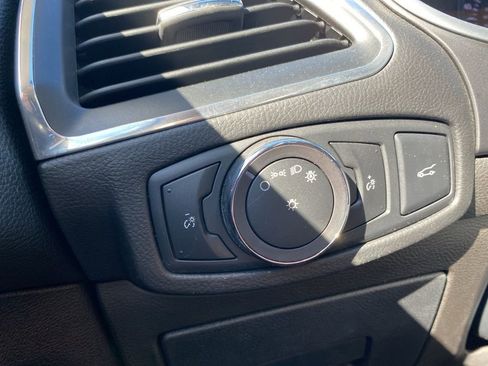 Used 2017 Ford Edge Titanium w/ Equipment Group 301A image 22