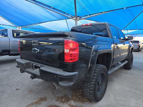 Used 2017 Chevrolet Silverado 1500 LT w/ All Star Edition AWD/4WD image 4