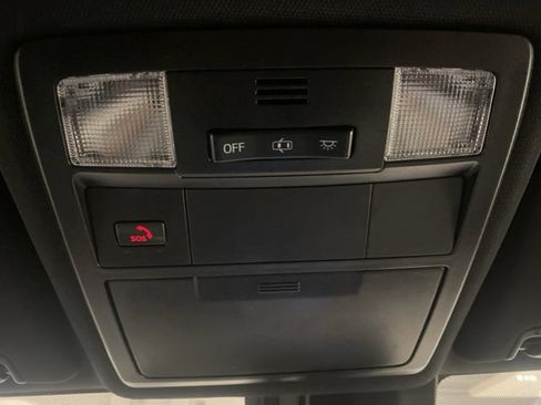 Used 2023 Toyota Tacoma TRD Sport image 17