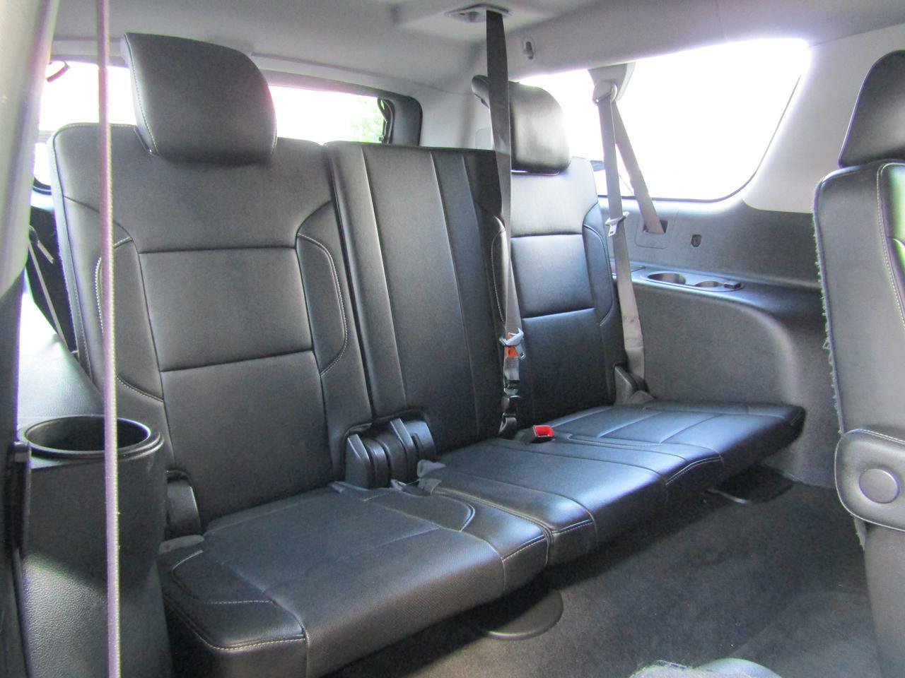 Used 2017 Chevrolet Suburban Premier AWD/4WD image 15