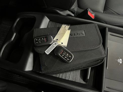 Certified 2026 Honda Odyssey EX-L image 33