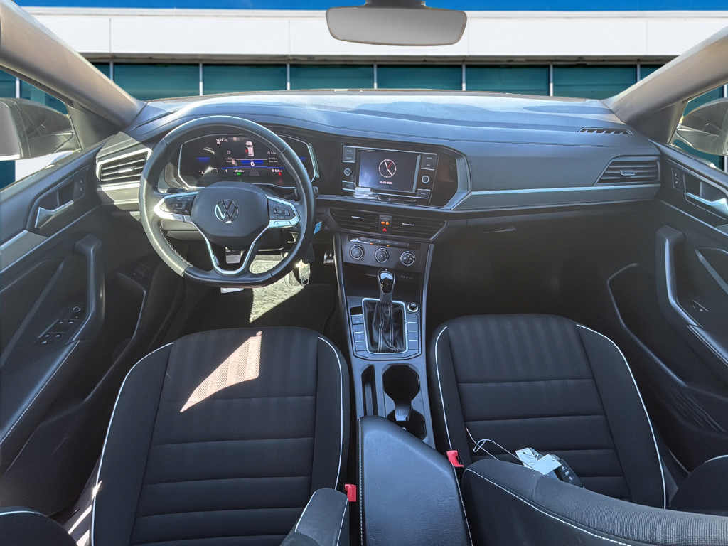 Used 2023 Volkswagen Jetta Sport FWD image 11