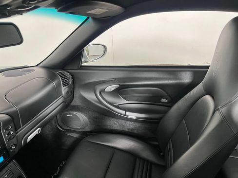 Used 2003 Porsche 911 Carrera RWD image 27