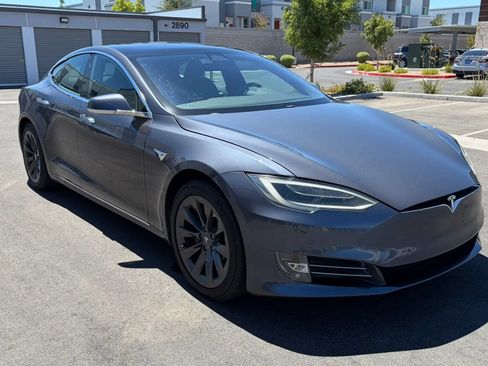 Used 2020 Tesla Model S Long Range Plus AWD/4WD image 7