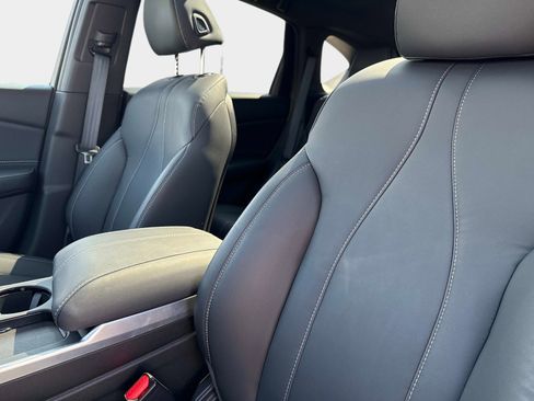 Certified 2025 Acura RDX SH-AWD image 17