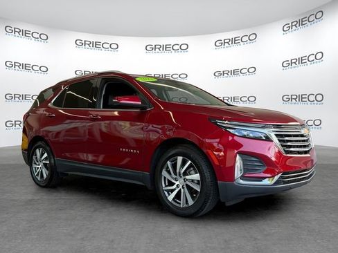 Used 2022 Chevrolet Equinox Premier FWD image 1